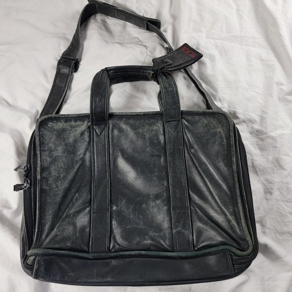 Tumi Alpha Black Leather Expandable Organizer Briefcase Bag Casual Travel Work - Picture 2 of 11